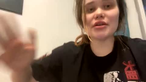 babymeow17 online show from May 9, 1:07 am