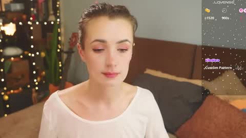 Ellen and  online show from April 16, 12:38 pm