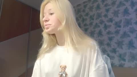 Barbie online show from December 22, 1:20 am