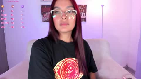  independet model online show from March 18, 4:50 am