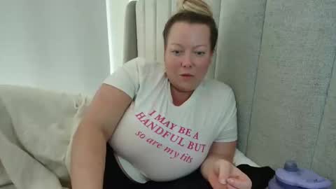 beauty4agent online show from February 9, 9:50 pm