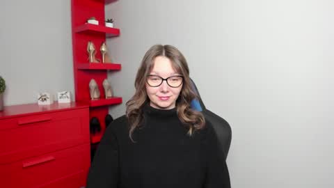 Zoe online show from November 17, 7:31 am