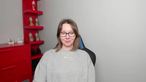 Zoe online show from March 25, 8:39 am