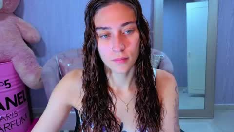 beba_fox_a online show from April 15, 3:18 am