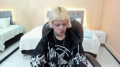 Bela online show from April 12, 12:08 pm