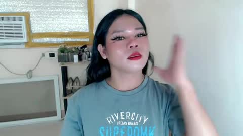 bella_ngo online show from July 3, 8:20 am