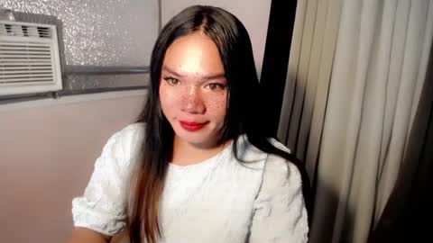 bella_ngo online show from July 17, 6:18 am