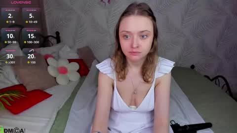 Linda Bella online show from March 8, 2:04 am