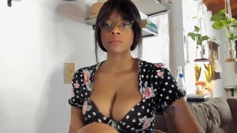 Bellah online show from April 7, 4:03 am