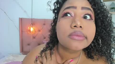 belle online show from April 1, 1:23 pm