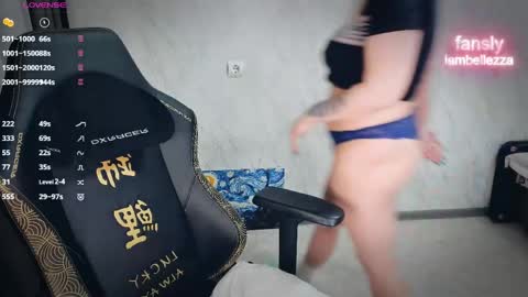 Your Annabelle Wolf  online show from April 22, 8:39 pm