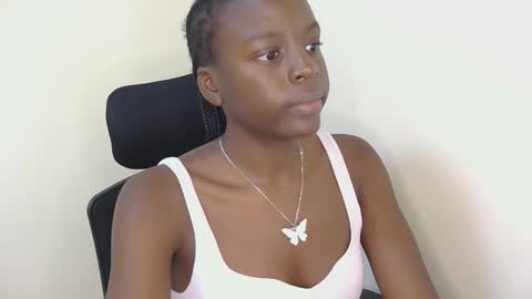 Juicey online show from March 22, 10:27 pm