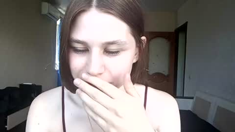 Leila online show from June 14, 9:09 am