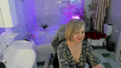 Betty online show from April 26, 1:47 am