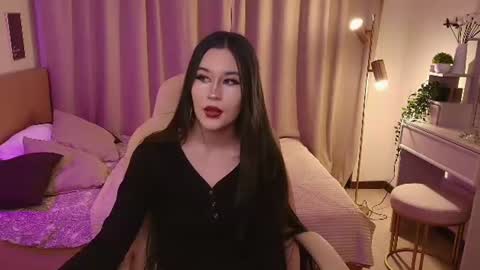 Katie online show from June 20, 9:02 am