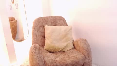 bianca_velvet online show from April 1, 2:14 pm