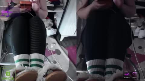 bisex woman online show from March 25, 3:48 pm