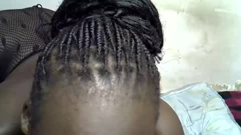 black_queeni online show from February 20, 6:26 am