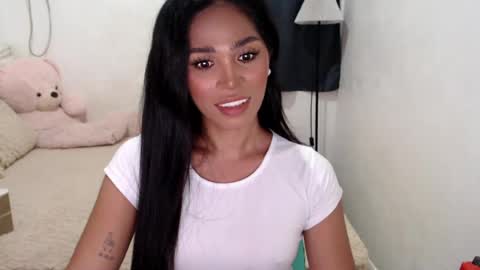 savanna online show from July 22, 11:22 am