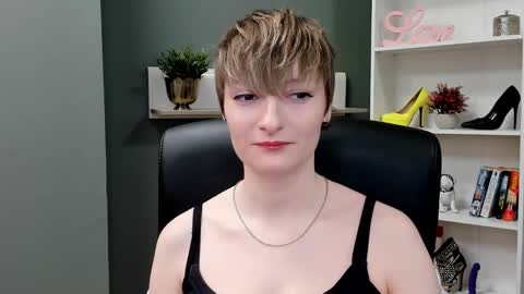 Blair online show from October 22, 6:51 am