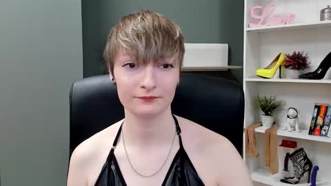 Blair online show from October 17, 6:49 am