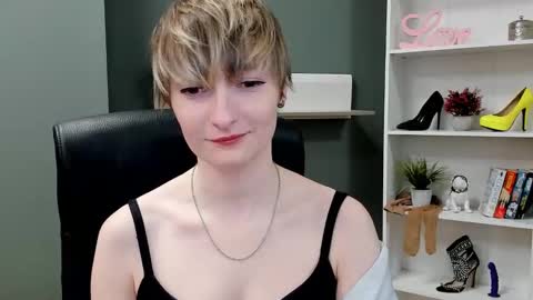 Blair online show from September 25, 6:45 am