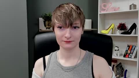 Blair online show from October 21, 6:17 am