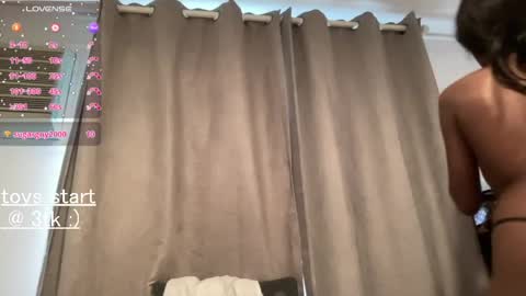 bloggirllaurel online show from March 27, 3:02 pm