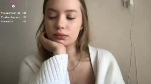 Blondy bunny online show from April 15, 3:29 am