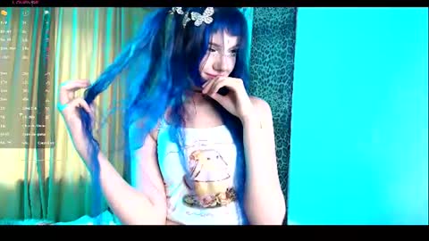 blue_chan online show from June 12, 3:20 pm