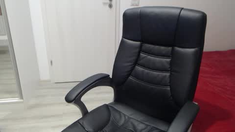 Juliet online show from March 18, 5:29 pm