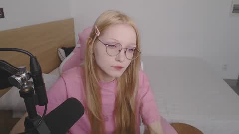  Diana  online show from June 7, 6:31 am