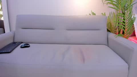 bonnieand_clyde22 online show from May 29, 2:09 am