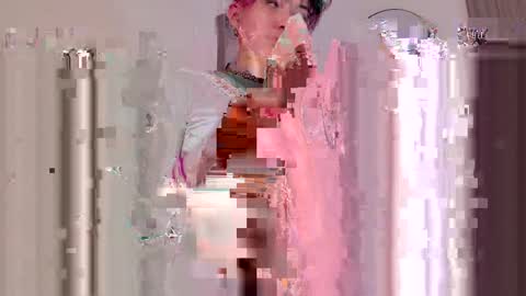   online show from April 9, 4:37 am