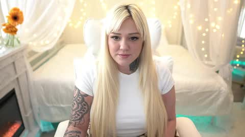 Miley online show from March 12, 10:17 pm