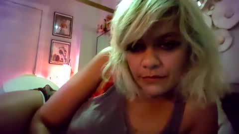 bouncybronze online show from September 24, 9:30 am