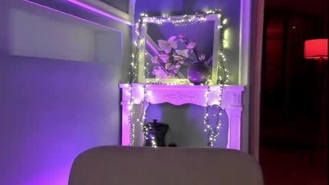 I see you X-twitter its braingirl online show from April 19, 5:13 pm