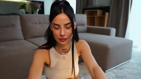 Brandi online show from February 18, 9:21 am