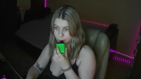 brandy_wow online show from March 17, 8:24 pm