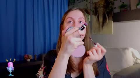 breezycookie online show from February 7, 2:21 pm