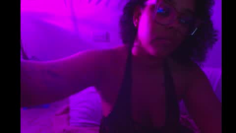 briana_smile online show from February 13, 1:18 am
