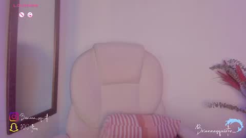 Brianna  online show from June 19, 11:08 pm