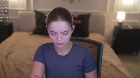 Diamonds Girls online show from May 25, 7:51 am