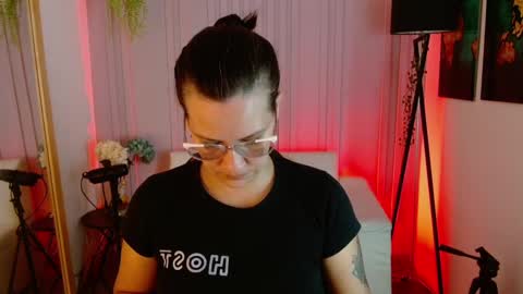 BRITNEEYTAYLOR1 online show from January 31, 7:18 pm