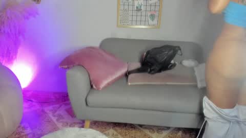 britnney_18 online show from January 29, 10:16 am