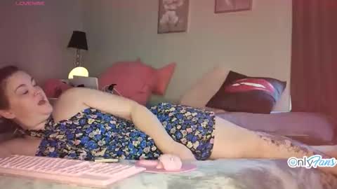 brkenprincess81 online show from March 5, 6:15 pm