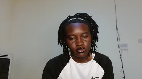 broken_haloo online show from March 24, 5:57 am