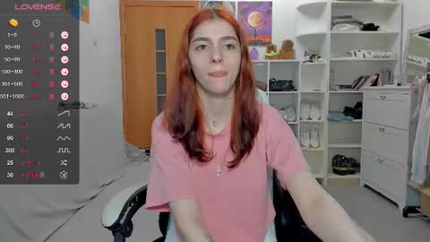 broosnica1 online show from June 15, 8:14 am