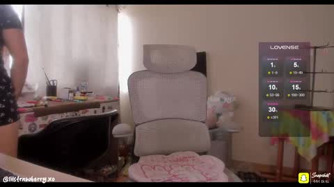        online show from April 16, 6:07 pm