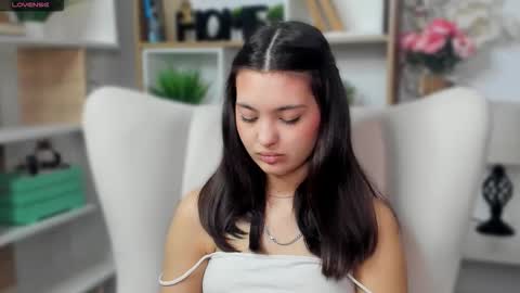 Aria online show from March 14, 8:04 am